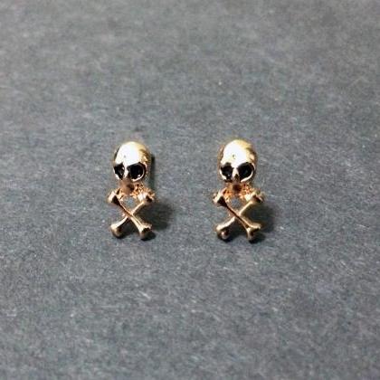 Tiny Skull Earrings - Skull Earrings - Skeleton..
